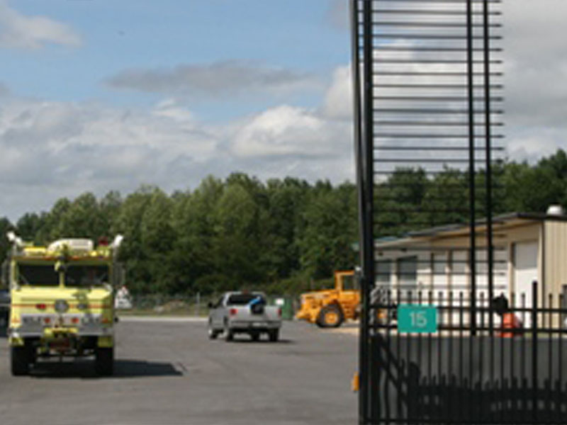 Vertical Pivot Gates Chipley Florida